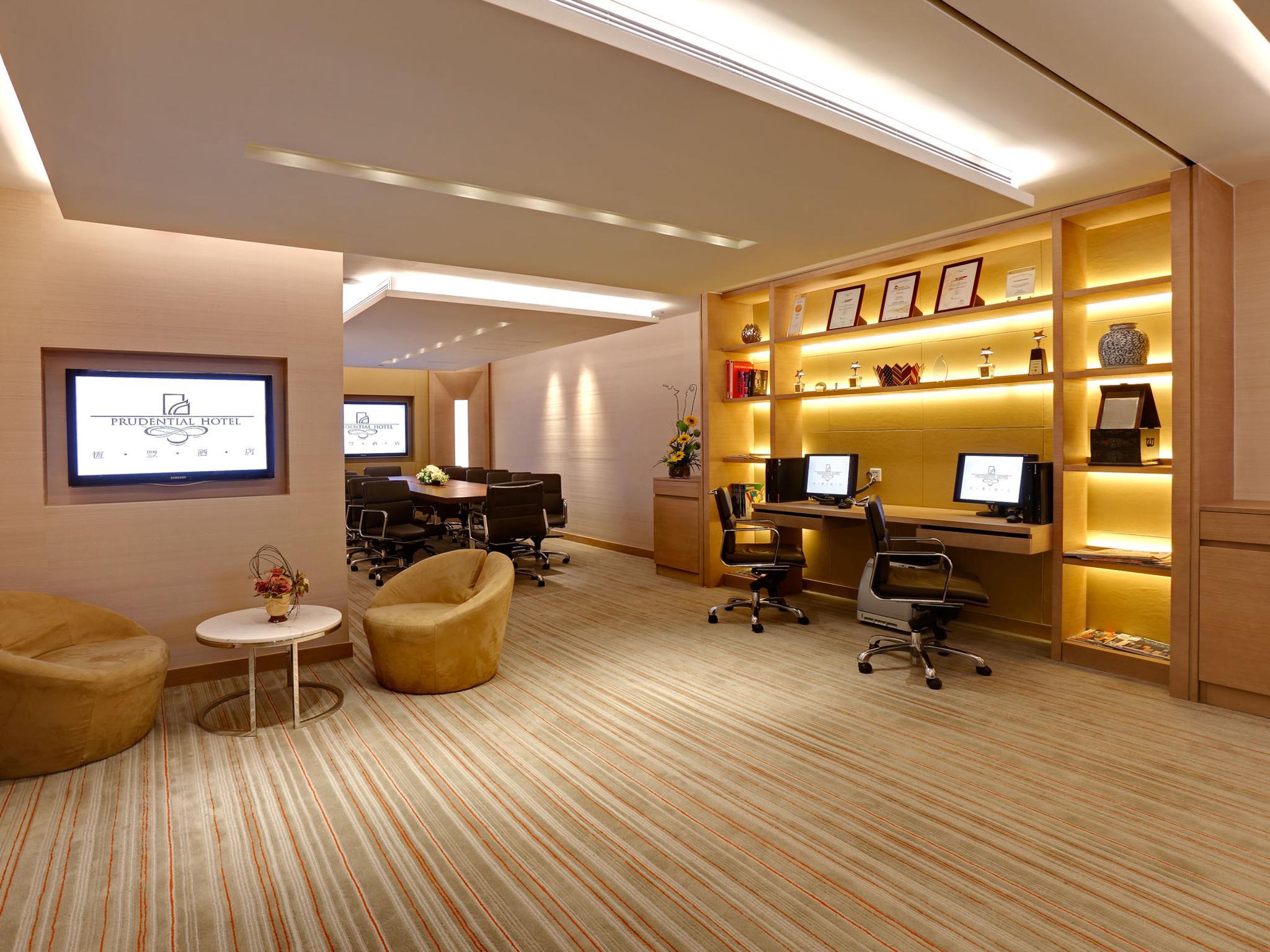 Prudential Hotel Hong Kong Exterior photo